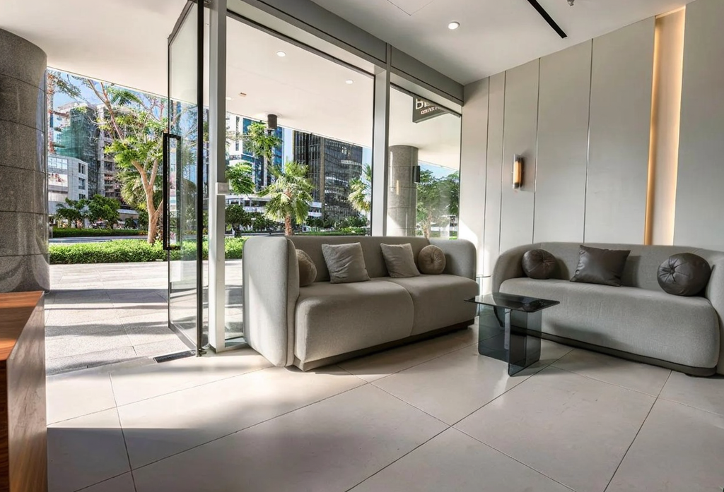 furnished-commercial-shop-dubai.webp